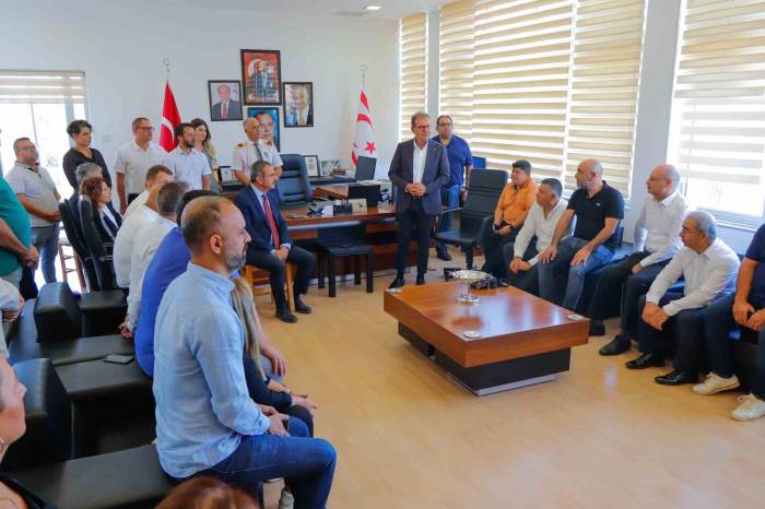 Başkan Seçer: “Biz Kıbrıs’ı Türkiye’den Ayrı Bir Ülke Olarak Görmüyoruz”