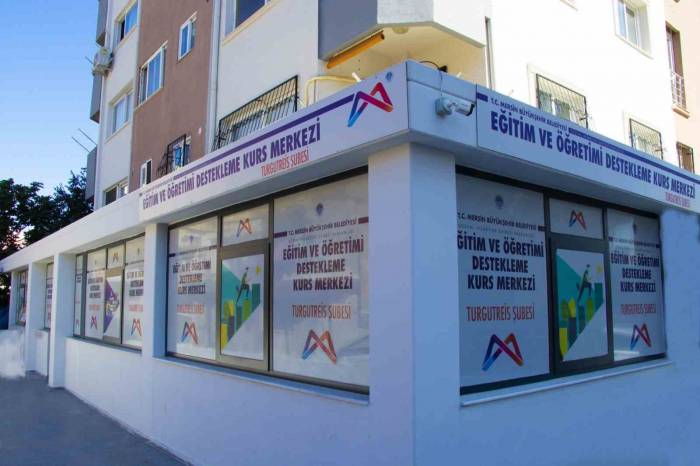 Mersin Büyükşehir Belediyesi Kurs Merkezlerine Bir Yenisini Daha Ekledi