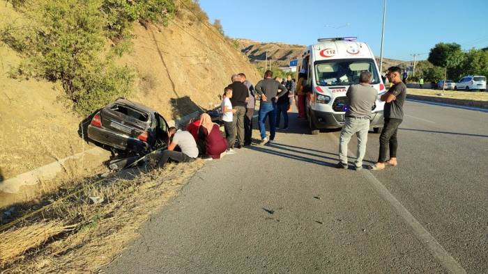 Çorum’da Düğün Dönüşü Trafik Kazası: 1 Ölü, 3 Yaralı