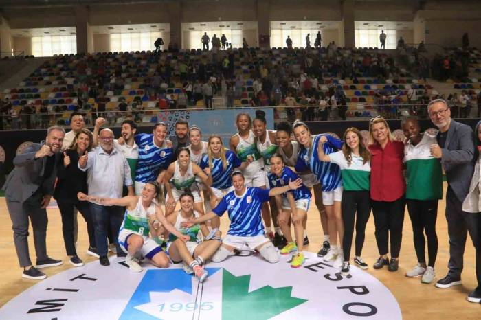 Kbsl: İzmit Belediyespor: 76 - Çbk Mersin: 71