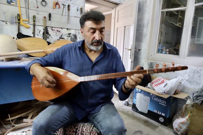 Saza İşlediği Her Tel Bir Gönülde Hayat Buluyor