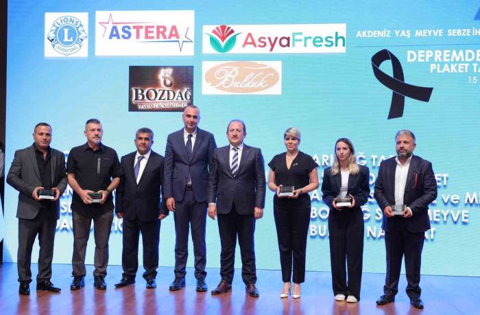 Akdeniz’den En Fazla Yaş Meyve Ve Sebze İhracı Yapan Firmalara Ödül