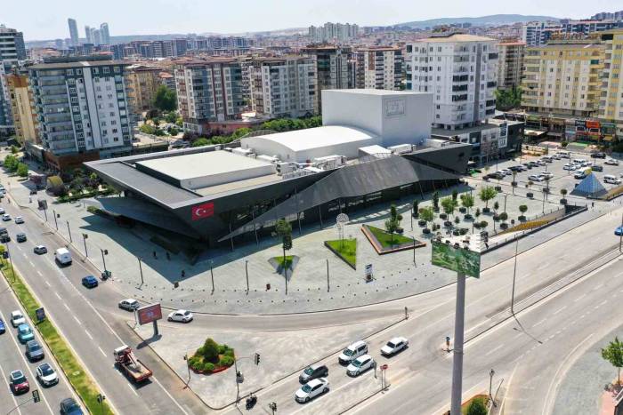 Çınar: “Ülkemize Çok Güzel Bir Eser Kazandırmışlar, Çok Etkilendik”