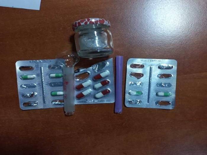 Narko Alan Uygulamasında Uyuşturucu Ve Silah Ele Geçirildi: 2 Gözaltı