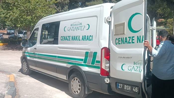 Kendisi Hakkındaki Paylaşımı Silmeyen Arkadaşını Öldürdü