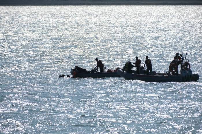 Helikopter Kazasında İzsu Ve İtfaiye Ekipleri Seferber Oldu