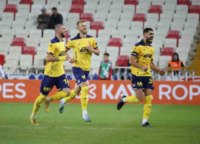 Trendyol Süper Lig: E.y Sivasspor: 1 - Mke Ankaragücü: 3 (Maç Sonucu)