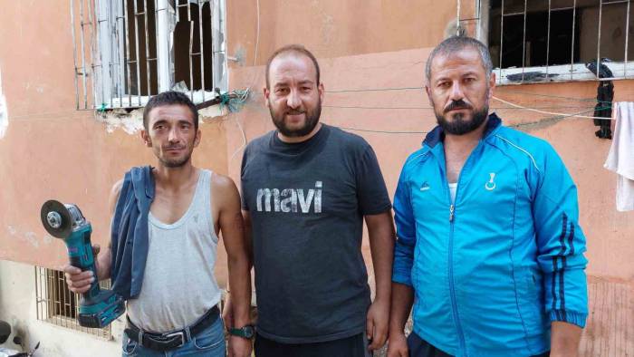 Samsun’da 3 Kahraman, Yangında Mahsur Kalan 2 Çocuğu Ölümden Kurtardı