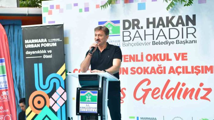 Bahçelievler’de Çocuklar İçin Oyun Sokağı Açıldı