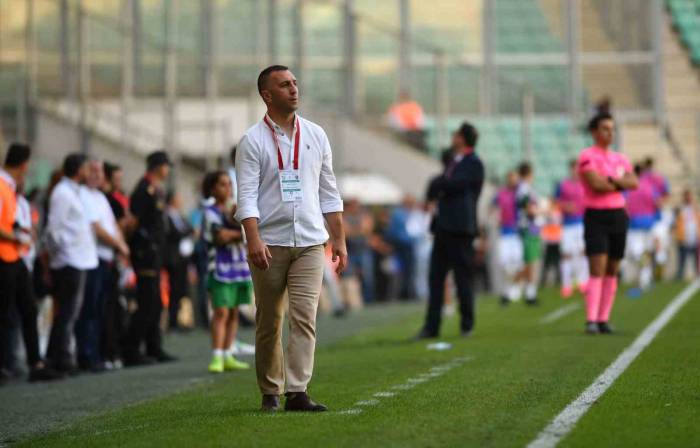 Nedim Vatansever: “Murat Sözkesen, Bursaspor İçin Çok Önemli Bir İsim”