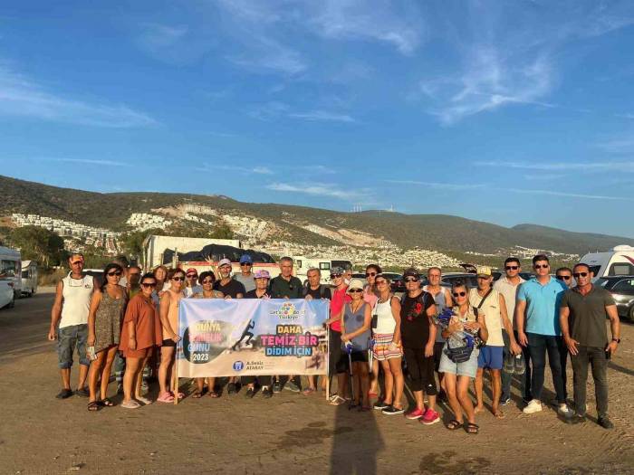 Didim’de Temizlik Çalışmaları Devam Ediyor