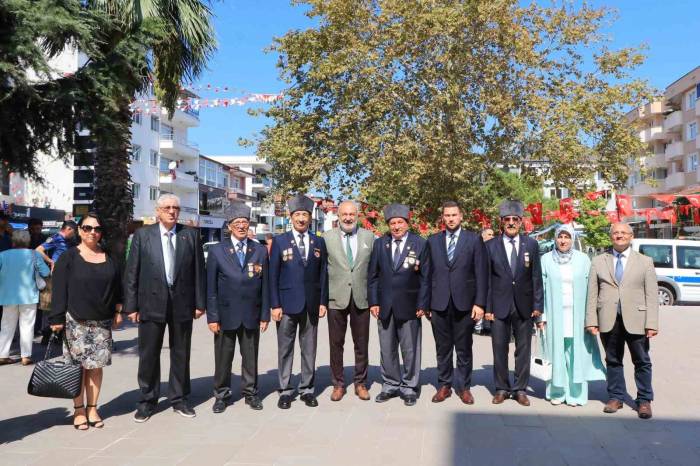 Çiftlikköy’de 19 Eylül Gaziler Günü Kutlandı