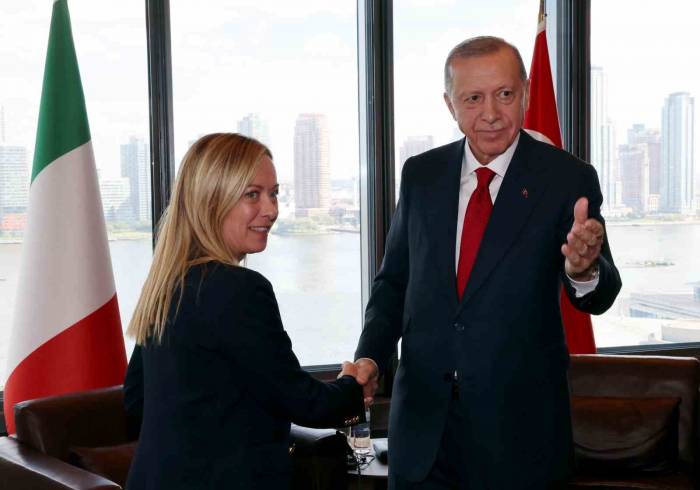 Cumhurbaşkanı Erdoğan, İtalya Başbakanı Meloni’yi Kabul Etti