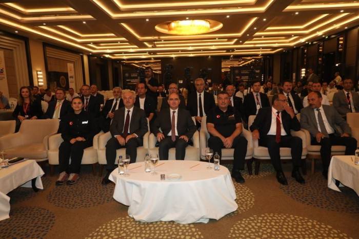 Konya’da Obruk Alanlarının Tespit Edilmesi Projesi Sonuç Tanıtımı Yapıldı