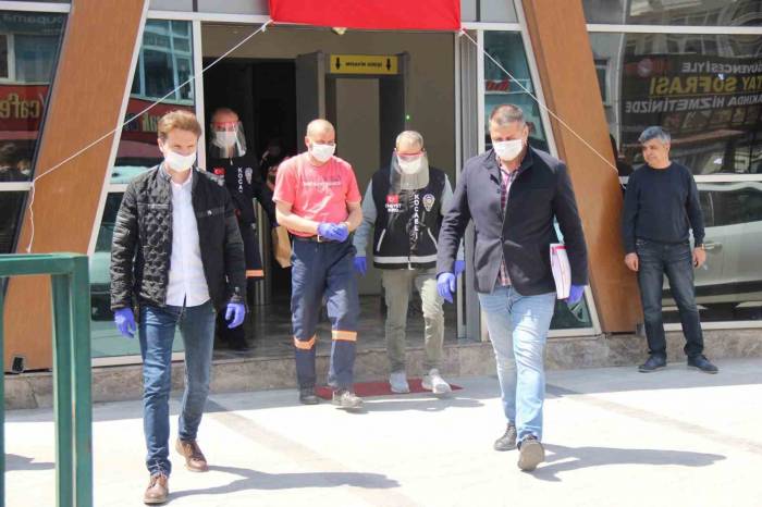 Ağabeylerini Öldürdükleri Gerekçesiyle Yargılanan Kardeşler Beraat Etti