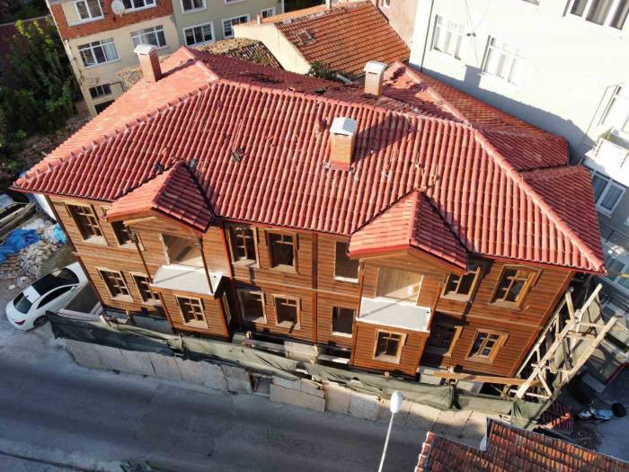 Tarihi Kuşüzümü Konağı Restorasyonunda Sona Gelindi