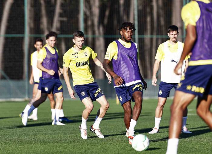 Fenerbahçe, Nordsjaelland Maçı Hazırlıklarını Sürdürdü