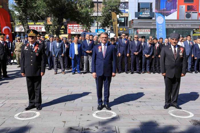 Van’da ‘19 Eylül Gaziler Günü’ Haftası