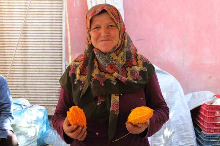 Doğal Şifa Kaynağı Kudret Narı, Tezgahları Süslemeye Başladı