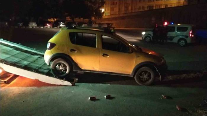 Denetimde Kaçtı, Aracı Park Halinde Bulundu