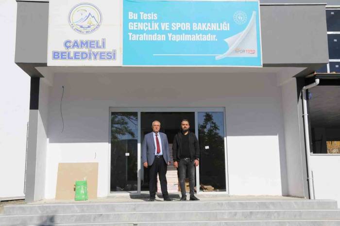 Çameli Gençlik Merkezi Hızla Yükseliyor