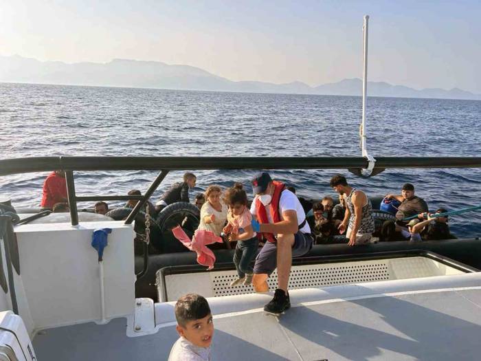 Muğla’da 15 Günde Bin 107 Düzensiz Göçmen Ve 81 Organizatör Yakalandı