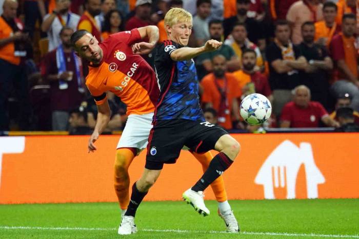 Uefa Şampiyonlar Ligi: Galatasaray: 2 - Kopenhag: 2 (Maç Sonucu)