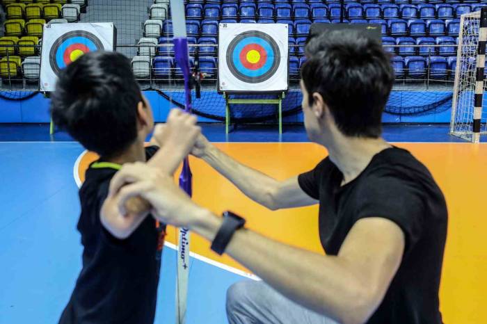 Yenimahalle Belediyesi Spor Akademisi’nde Dersler Başlıyor