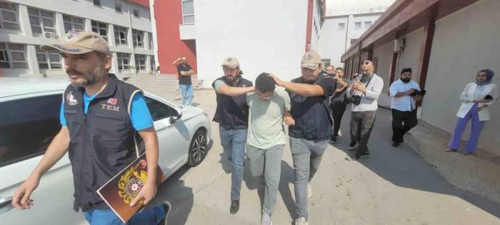 Fetö’den 6 Yıl 3 Ay Hapis Cezasıyla Aranan Eski Komiser Yakalandı
