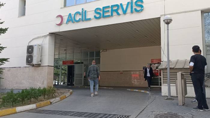 Huzurevinde 18 Kişi Zehirlenme Şüphesiyle Hastaneye Kaldırıldı