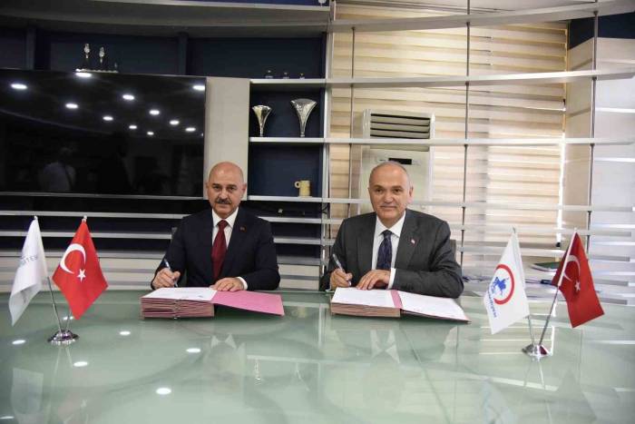 Düzce Belediyesi İle Üniversite Arasında İşbirliği