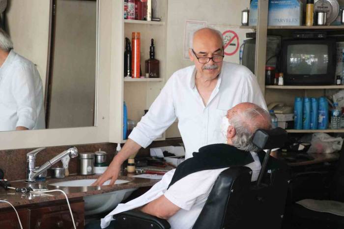 7’sinde Mesleğe Başladı 70’inde De Devam Ediyor