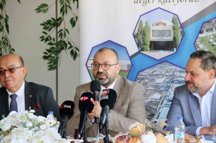 Kütahya Osb Yatırımcıları, İstişare Toplantısı Ve Kahvaltı Programında Bir Araya Geldi