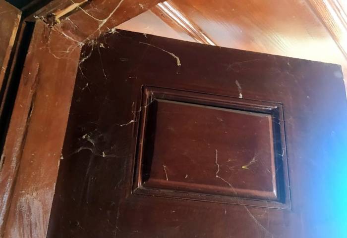 Örümcek Ağları Bağlamıştı...başkan O Camiye Sahip Çıktı