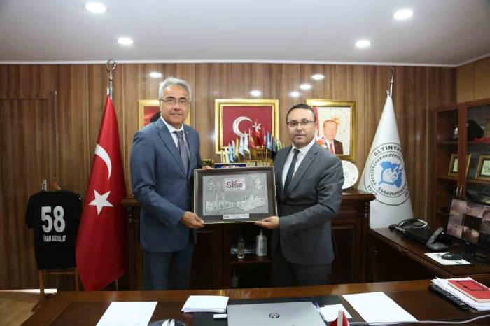 Stso Başkanı Özdemir: “Ekonomik Gelişmeyi, Sivas’ın Tüm İlçeleriyle Sağlamayı Hedefliyoruz”