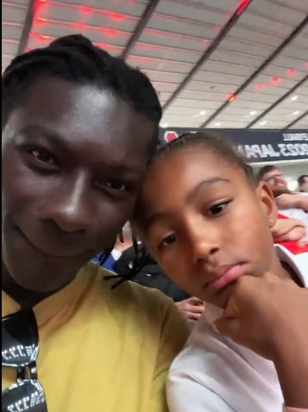 Bafetimbi Gomis: "Filenin Sultanları’na, Güçlü, Akıllı, İştahlı Oynayan Türk Kadınlarına Geldik"