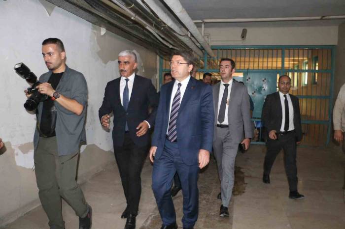 Adalet Bakanı Yılmaz Tunç: “Son 21 Yıldır 399 Uygun Olmayan Cezaevi Kapatıldı”