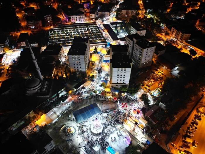 Osmaneli Panayırı Renkli Görüntülere Ev Sahipliği Yapmaya Devam Ediyor