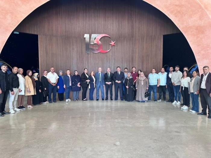 Cumhurbaşkanı Başdanışmanı Aslan, Şehit Ve Gazi Ailelerini Ağırladı