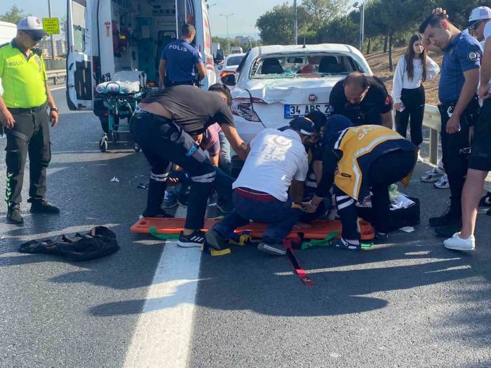 Esenler’de Otomobil İle Motosiklet Çarpıştı: 1 Yaralı
