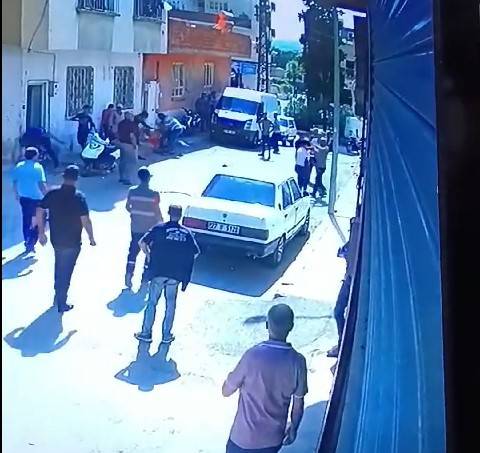 Nizip’te Bir Kişinin Öldüğü Bıçaklı Kavga Anları Kamerada