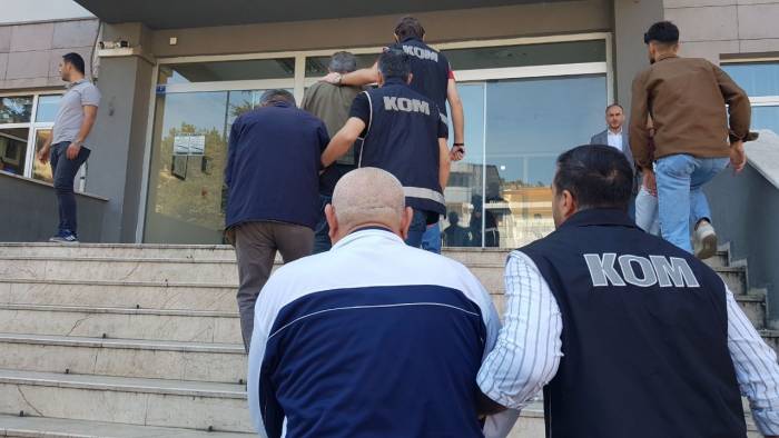Tefeci Şebekesine Şafak Baskını