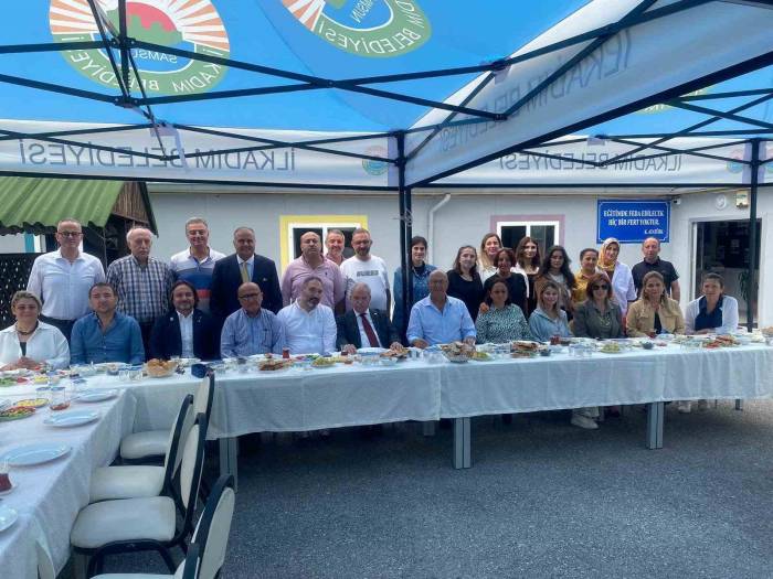 Kuru: “33 Yıldır Çocuklarımızın Yüzünü Güldürmek İçin Çabalıyoruz”