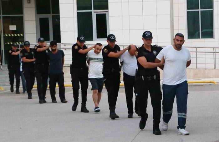 Şirinler Operasyonuna 14 Tutuklama