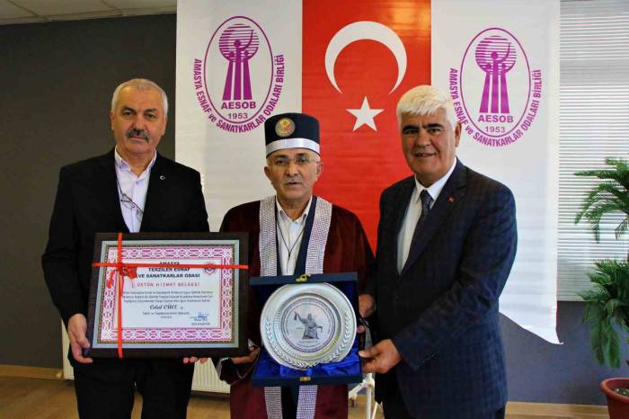 Terziler Federasyonu Amasyalı Celal Cüce’yi ‘Yılın Ahisi’ Seçti