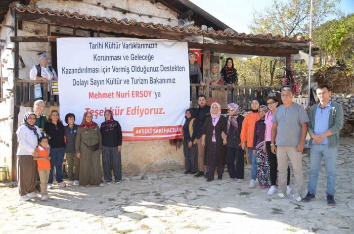 Beton Yapı Bulunmayan Ve Düğmeli Evleri İle Meşhur Köye Koruma Amaçlı İmar Planı