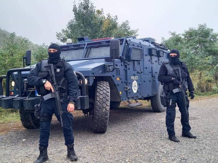 Kosova’da Sırplar Polis Noktasına Saldırdı: 1 Ölü
