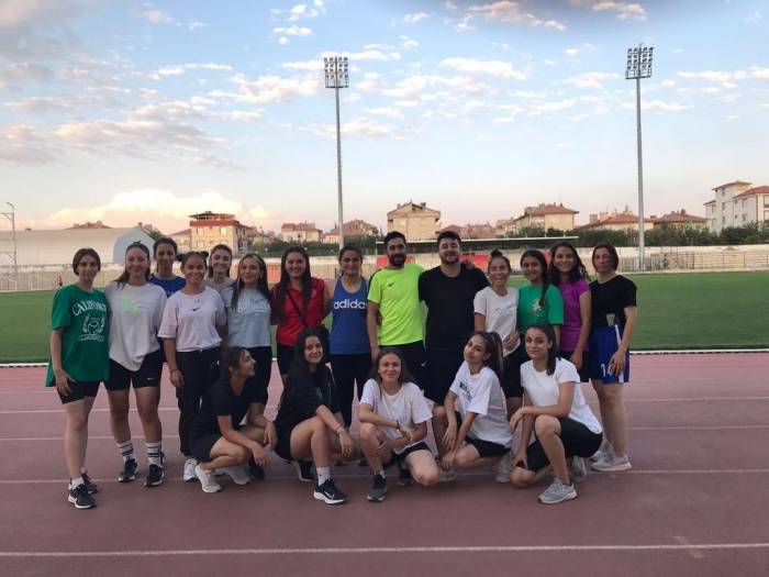 Halk Eğitim İle Sınava Hazırlanan Gençlerden Büyük Başarı