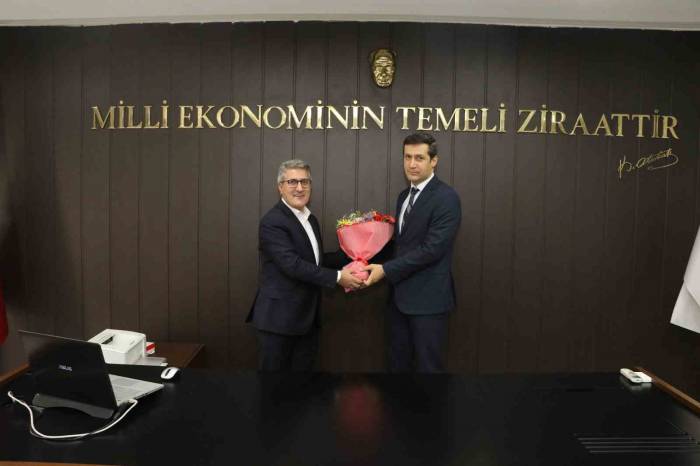 Ağrı İl Tarım Ve Orman Müdürlüğüne Atanan Hüseyinoğlu Görevine Başladı