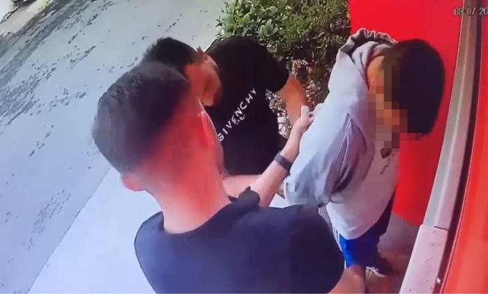 Yolda Buluğu Kartla Atm’den Para Çekmeye Çalışan Şahıs Suçüstü Yakalandı